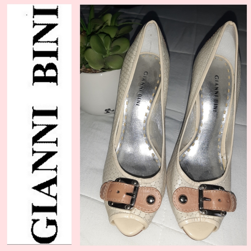 Gianni Bini heels with peek a boo toe